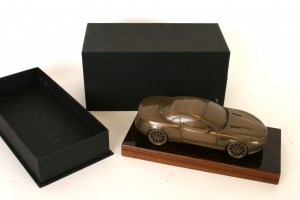 1:24 Aston Martin DB9 Volante Cold Cast Bronze model