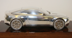 1:24 Aston Martin AMV8 silver model