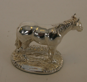 Small solid silver horse by Anthony Holt silversmiths